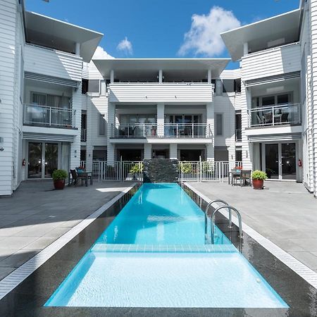 Oceanside - Paihia Waterfront Apartment Екстер'єр фото