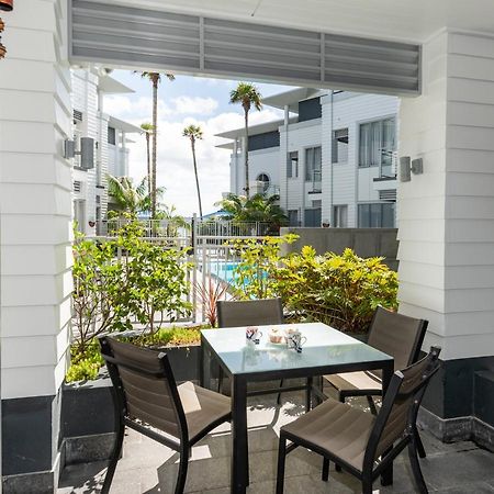 Oceanside - Paihia Waterfront Apartment Екстер'єр фото